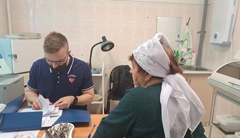 За полтора года в больницы Калужской области трудоустроились около 400 врачей