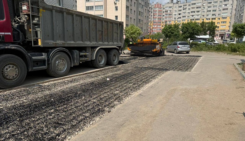 С начала года в Калуге отремонтировано 84 межквартальных проезда