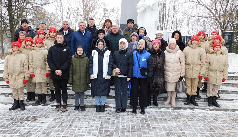 В День Героев Отечества в Кондрове прошли памятные мероприятия