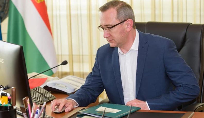 Владислав Шапша поручил продолжить организацию в области дополнительных коек для пациентов с коронавирусом