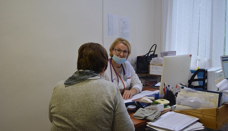 Врачи калужской клиники провели прием в Тарусе