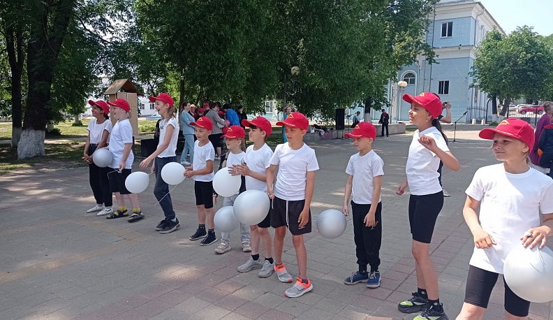 Ребята из Людинова отметили День защиты детей