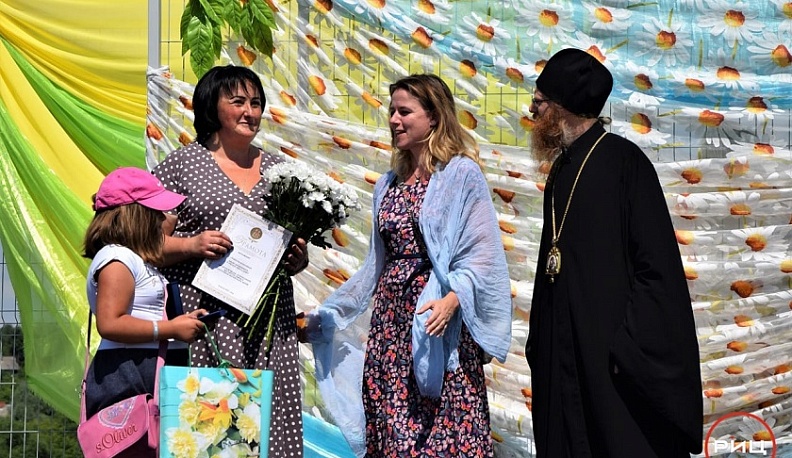 В Боровске на Высоковском поле отпраздновали День семьи, любви и верности