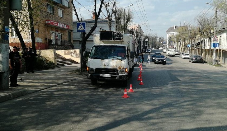 Ржавый автофургон сбил 12-летнего мальчика на "зебре" в Калуге 