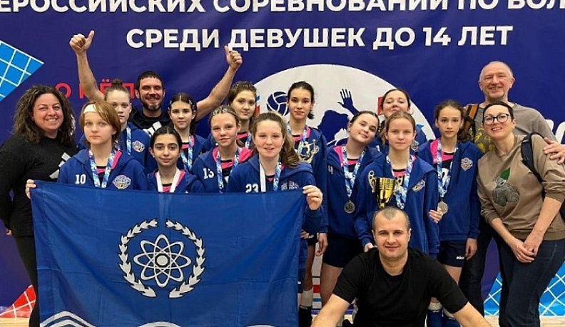 Второе место на первенстве ЦФО по волейболу завоевала команда Обнинска