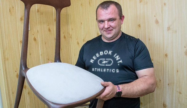 «Надо  просто работать!»