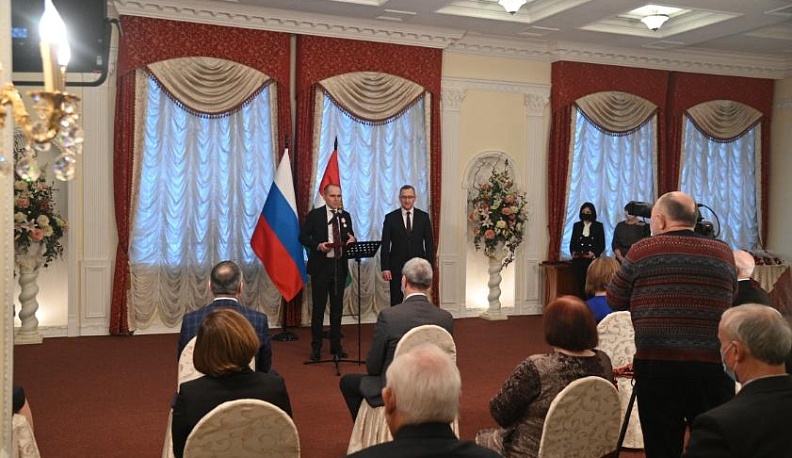 Губернатор вручил государственные и областные награды 30 калужанам