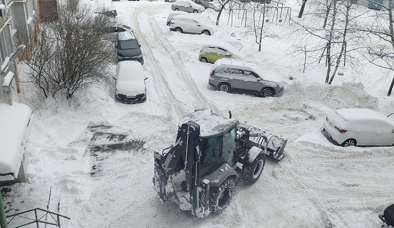 С дорог Калужской области вывезено более 14 тысяч кубометров снега