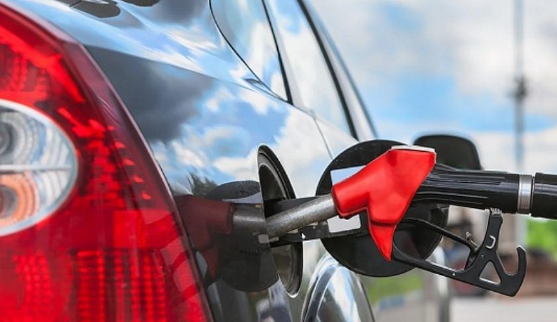 Оптовые цены на бензин и дизтопливо поднялись