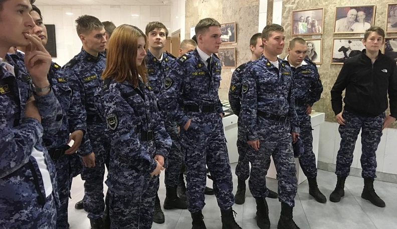 Калужские кадеты побывали в музее маршала Жукова