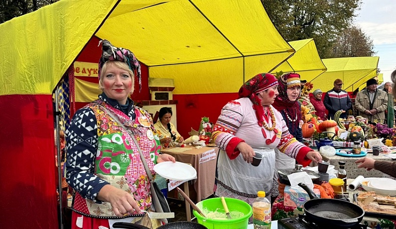 В Юхнове прошла Покровская ярмарка