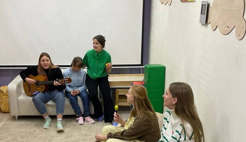 Владислав Шапша рассказал о калужских центрах дневного пребывания для детей и подростков с инвалидностью