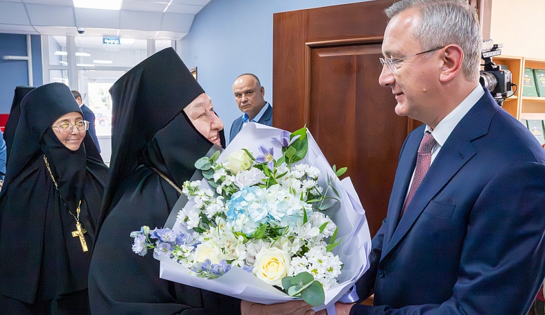 При Свято-Никольском Черноостровском женском монастыре открыт Образовательный центр РЭУ им. Г.В. Плеханова