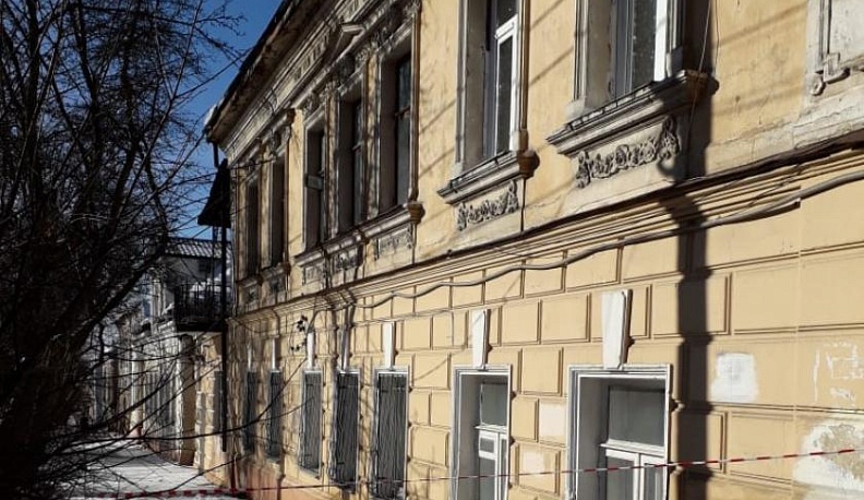 Директор управляющей компании в Калуге ответит в суде за смерть женщины