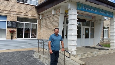 Калужане могут поддержать земляка в финале премии «Служение»