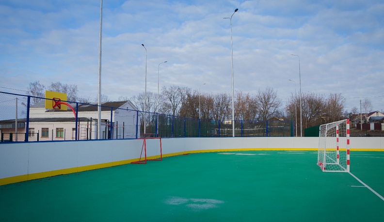 В Сухиничах построили новый стадион