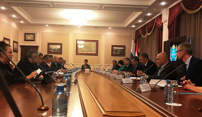 В Калуге провели заседание комиссии по противодействию коррупции