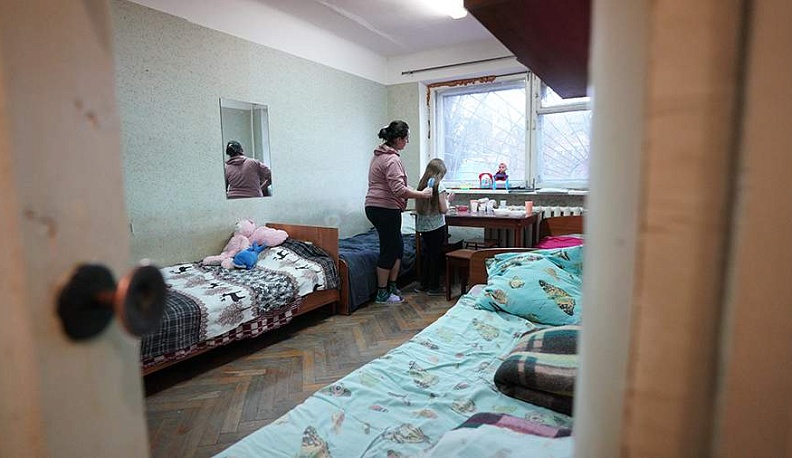 Алена Август оценила результаты опроса о приеме беженцев