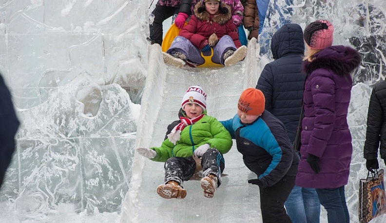 Калужан приглашают принять участие в новогоднем художественном конкурсе
