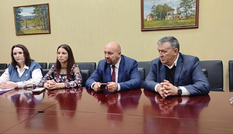 В поликлинике Кременок назначен новый главврач