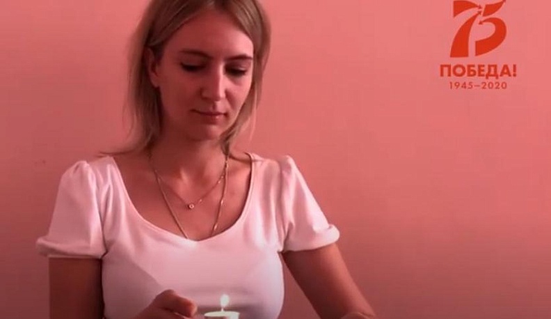 Жители Тарусы присоединились ко Всероссийской онлайн-акции «Свеча памяти»