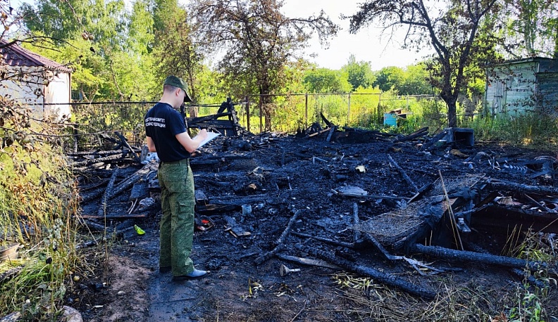 В Калуге на пепелище нашли тело 49-летней женщины