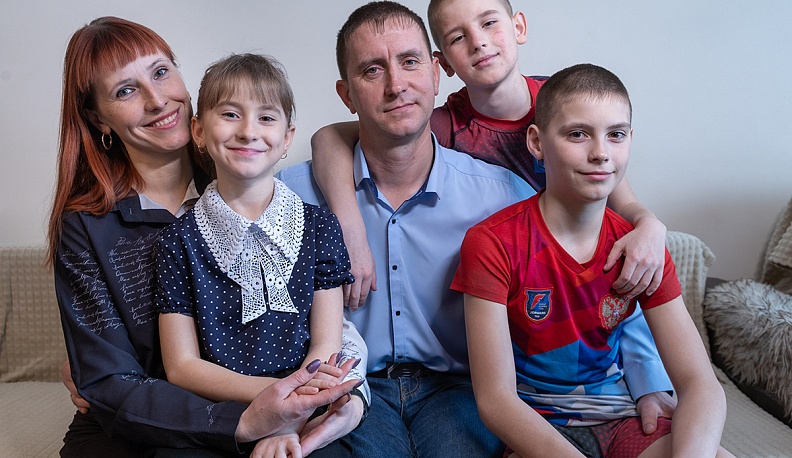 Солнце светит им всегда