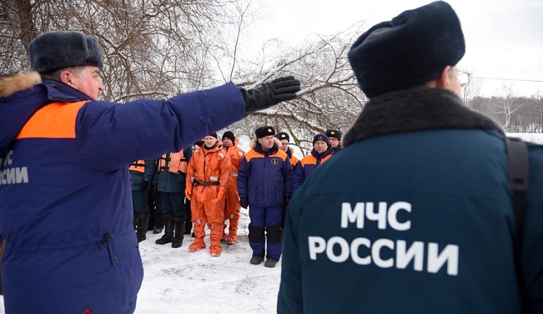 В Калужской области спасателей и энергетиков перевели в режим повышенной готовности