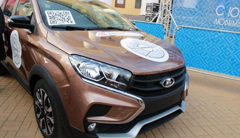 Жительница Калуги выиграла автомобиль в краеведческой викторине