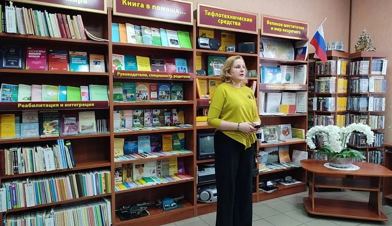 В Калуге представили художественную выставку, посвящённую участникам СВО