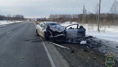 В Ферзиковском округе в результате столкновения двух иномарок погиб мужчина