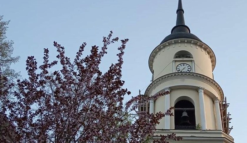 Калужан призывают помочь в сохранении Свято-Троицкого кафедрального собора