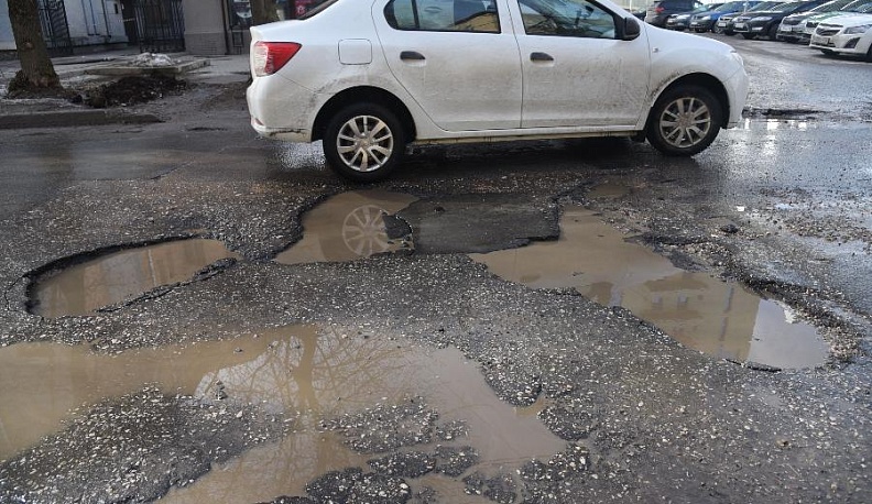 Губернатор поручил городскому голове Калуги заняться дорогами