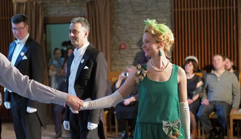 В Калуге прошли соревнования танцоров-реконструкторов. Видео