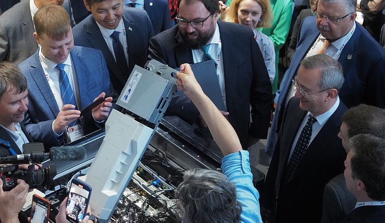 В ИКЦ продолжил работу форум «Цифровая эволюция-2022»  