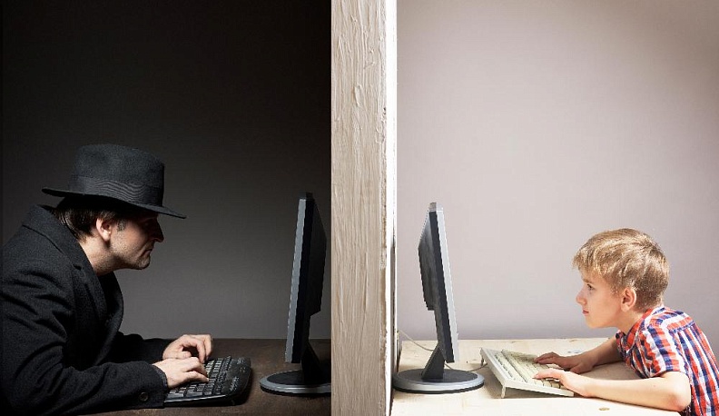 Не стать своим среди чужих