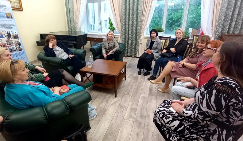 Союзы женщин Калуги и Курска договорились о сотрудничестве