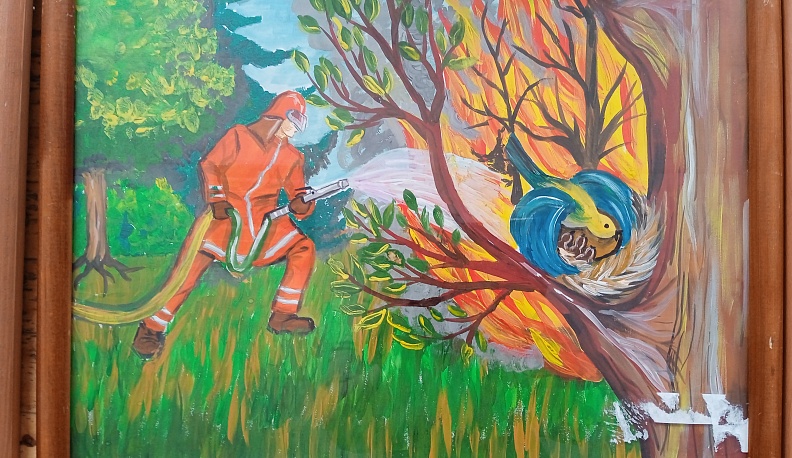 Дети Калужской области посвятили рисунки работе пожарных