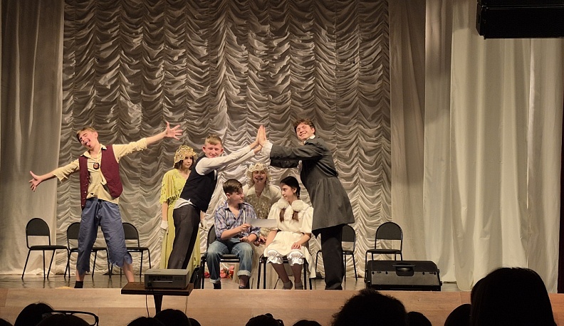 В Сухиничах состоялась премьера детского спектакля