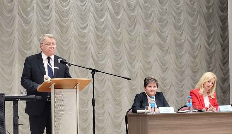 Перемышльский район в 2022 году оставался в числе лучших по производству зерна, картофеля и молока