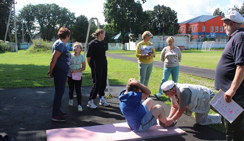 В Юхнове прошла спартакиада для людей старшего поколения