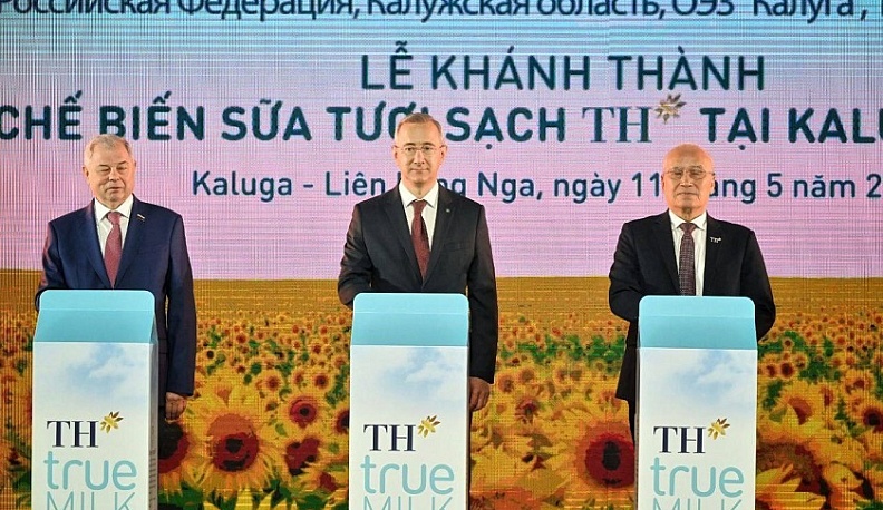 Владислав Шапша запустил молокозавод в Боровском районе совместно с генсеком Вьетнама