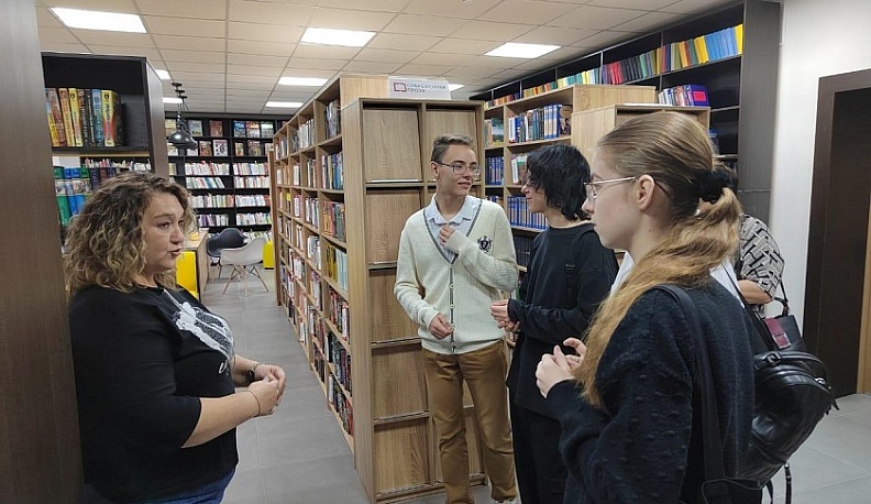 Библиотека в Людиновском районе обновлена благодаря нацпроекту