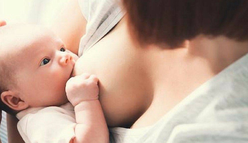 Калужским молодым мамам расскажут о пользе грудного вскармливания