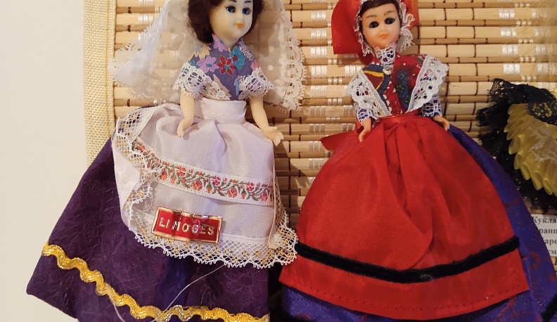 Выставка «Мир увлечений» представляет кукол из французской коллекции калужанки Татьяны Горбатовой