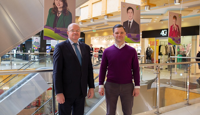 В Калуге открылась фотовыставка лучших молодых педагогов