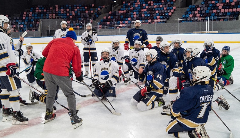 Калужане готовы к старту в Юношеской хоккейной лиге
