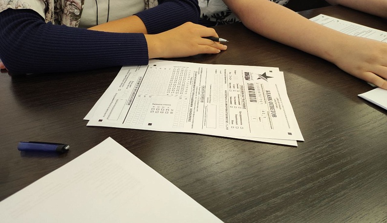 Жители Калужской области написали Диктант Победы