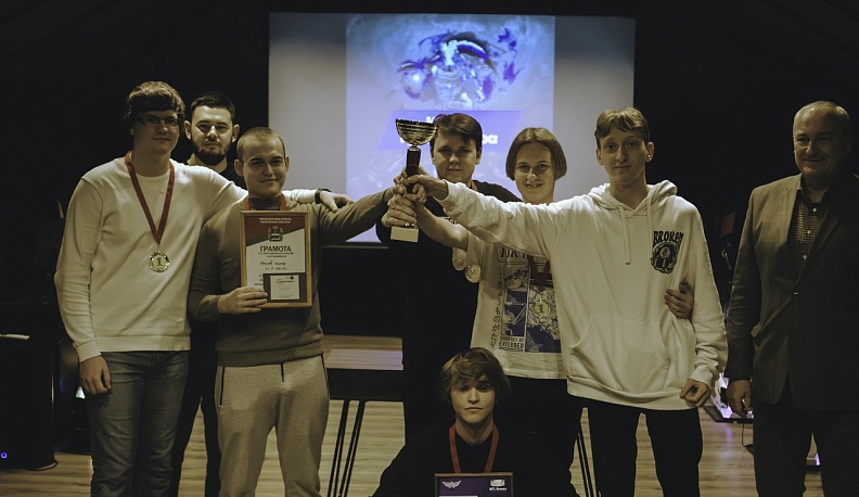 В Калуге наградили победителей Кубка губернатора по киберспорту