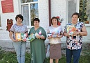 Сотрудники Дома творчества села Перемышль собрали подарки детям